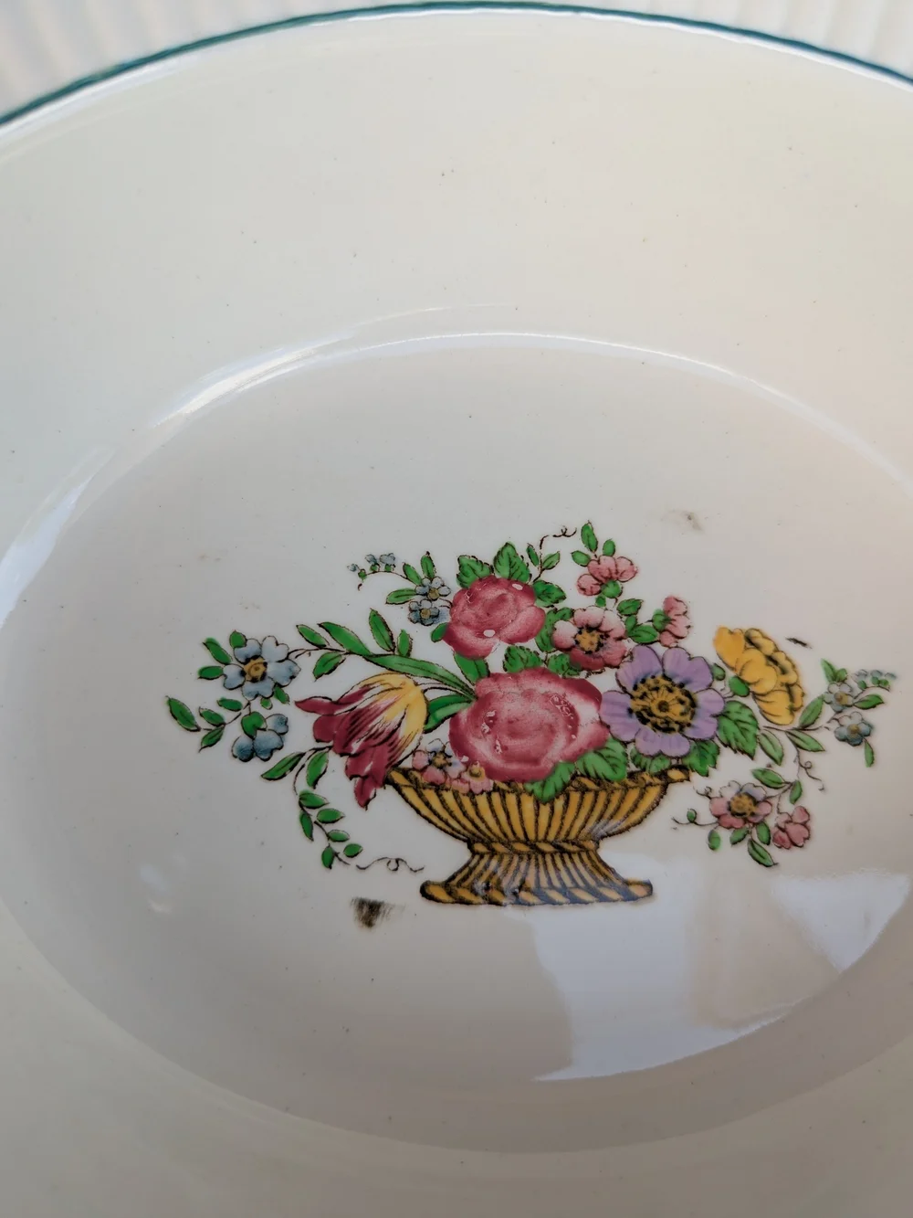 VTG Wedgwood Belmar Oval Serving Vegetable Bowl Flowers Basket Cottagecore White